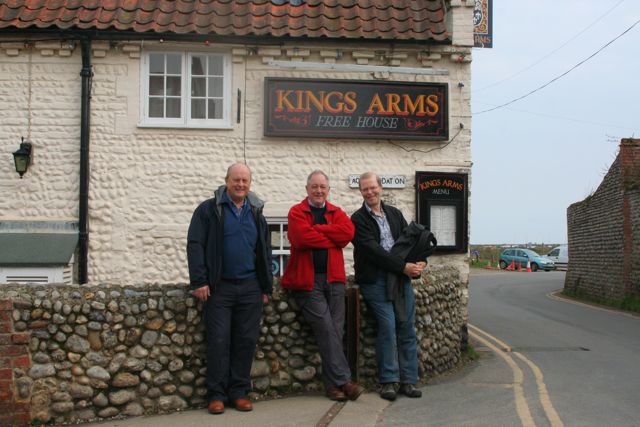 The king's arms